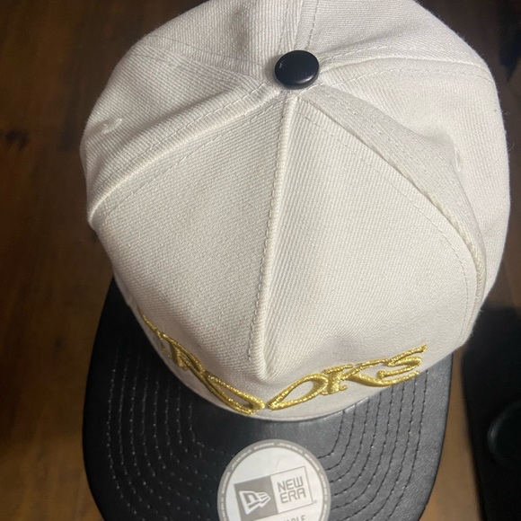 CROOKS HAT - Picture 3 of 8